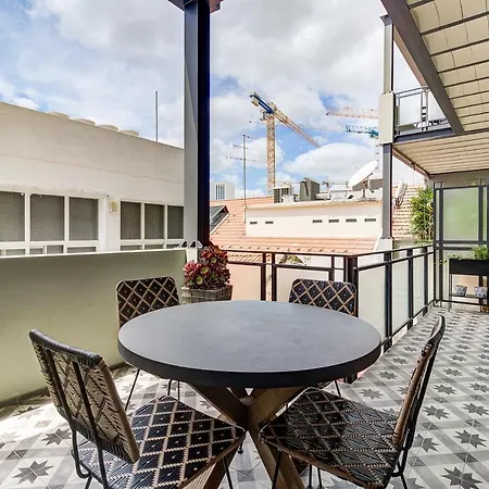 Apartment Nomad's Time Out Market - 3bed Lisbon